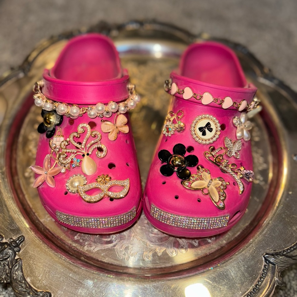 Vibrant Pink Time n True Croc Style with Whimsical Charms